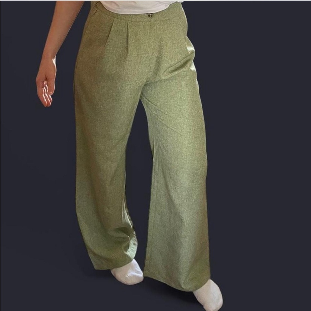 Stylish Green Wide-Leg Pants